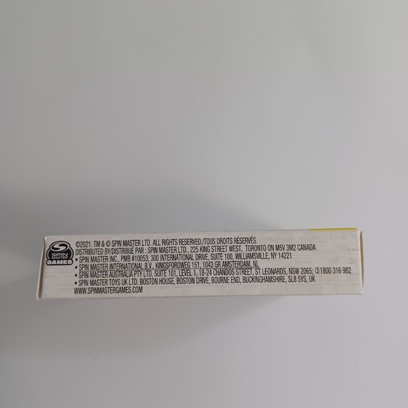 Seinfeld NEW Trivia Game 53 Cards -Spin Master Games -Mini Travel Game - Picture 6 of 8